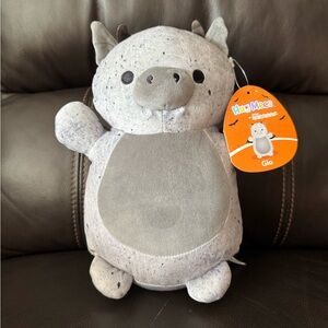 Gio Squishmallow HugMee